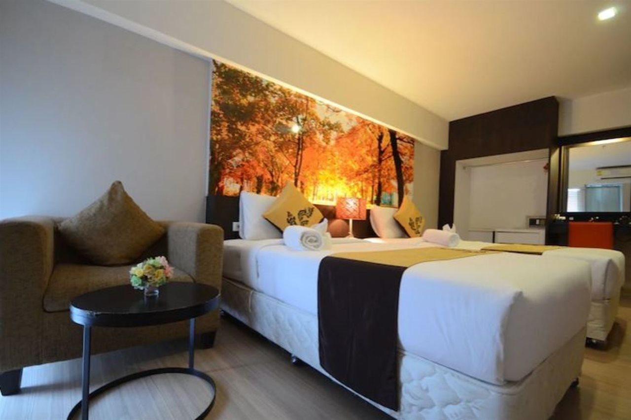 The Grand Lunara At Srinakarin Hotel