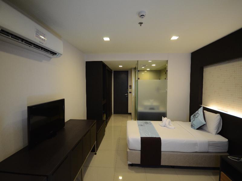 The Grand Lunara At Srinakarin Hotel 5*