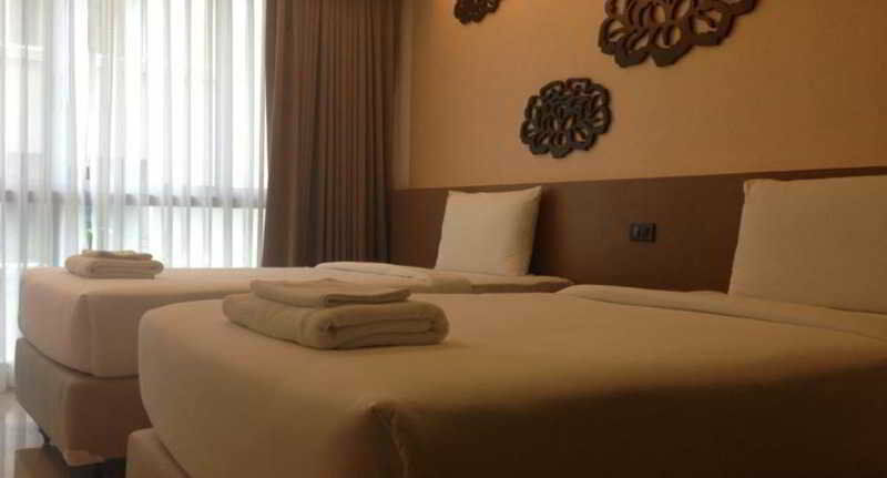 The Grand Lunara At Srinakarin Hotel Bangkok